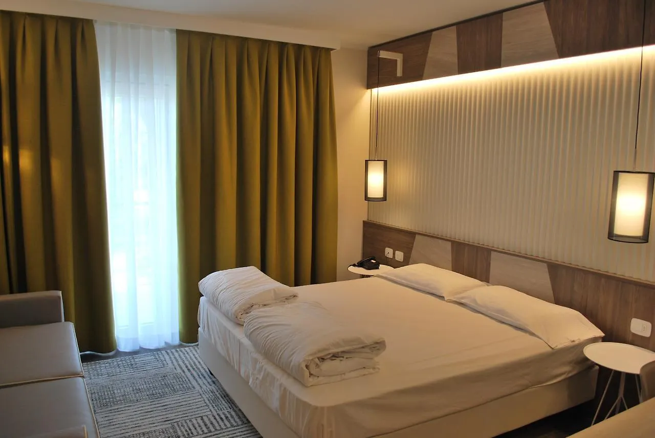 Hotel Europa Garda