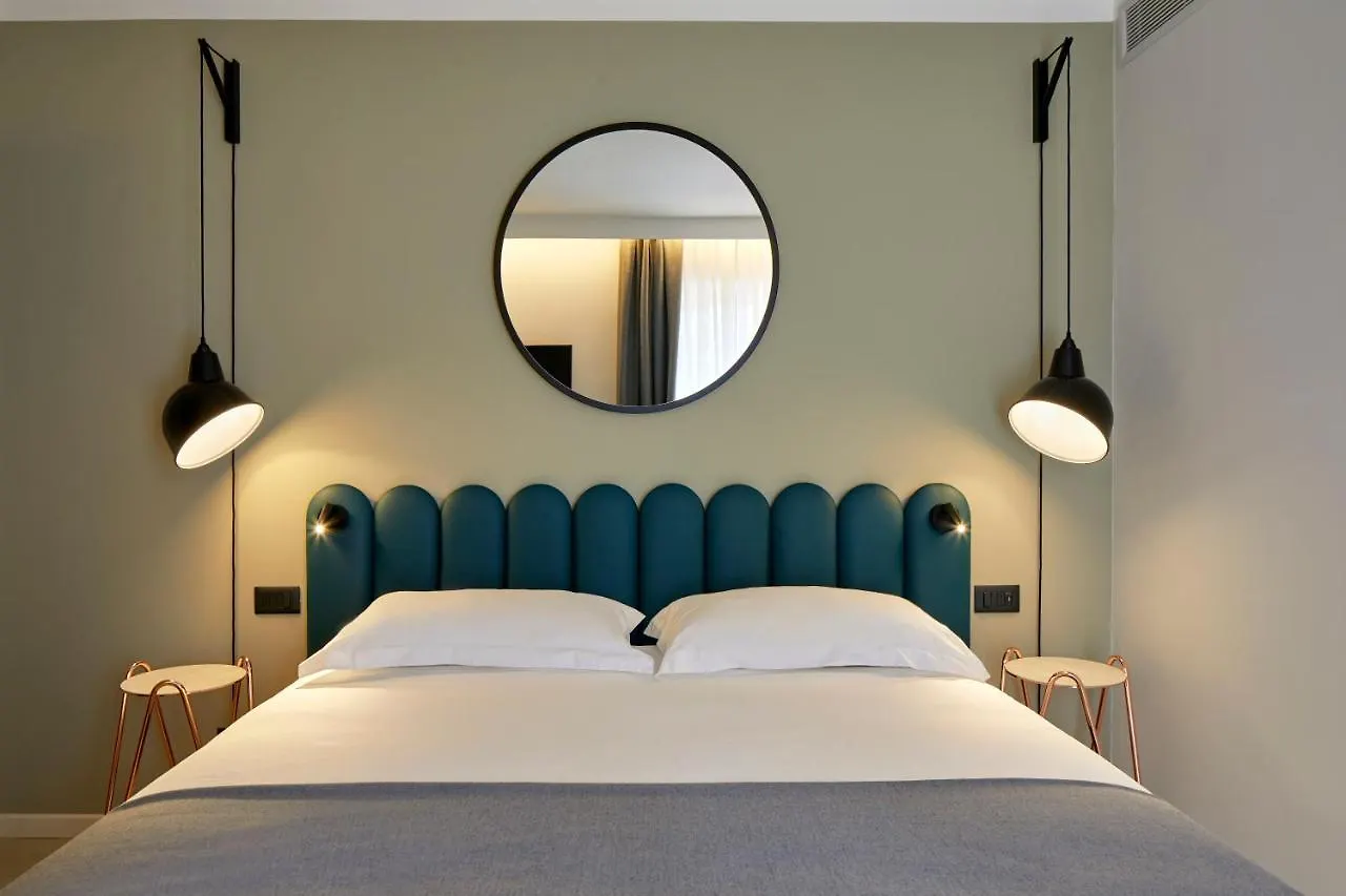 Hotel Europa Garda  3*, Garda (Verona) Italië